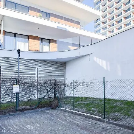 Lägenhet Promenada Z Tarasem I Parkingiem - Na Wyspie Świnoujście