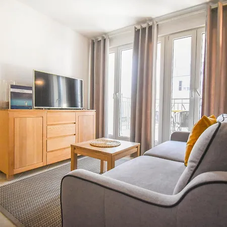 Apartmán Promenada Z Tarasem I Parkingiem - Na Wyspie Svinoústí