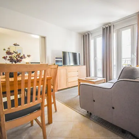 Promenada Z Tarasem I Parkingiem - Na Wyspie Apartmán Svinoústí