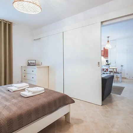 Promenada Z Tarasem I Parkingiem - Na Wyspie * Świnoujście