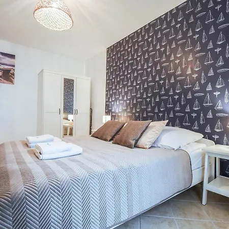 Apartmán Promenada Z Tarasem I Parkingiem - Na Wyspie Svinoústí